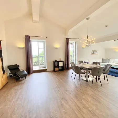 Apartment Auszeit Im Chiemgau, *